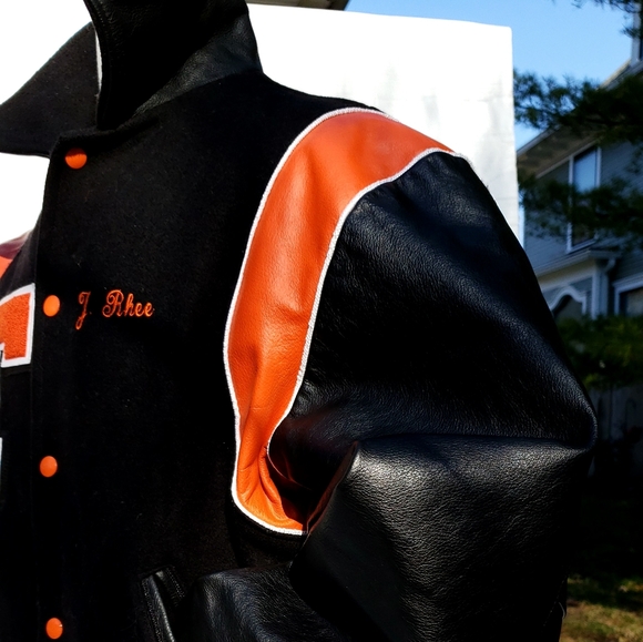 Vintage Collegant Tigers Varsity Swim Team… - Picture 2 of 6